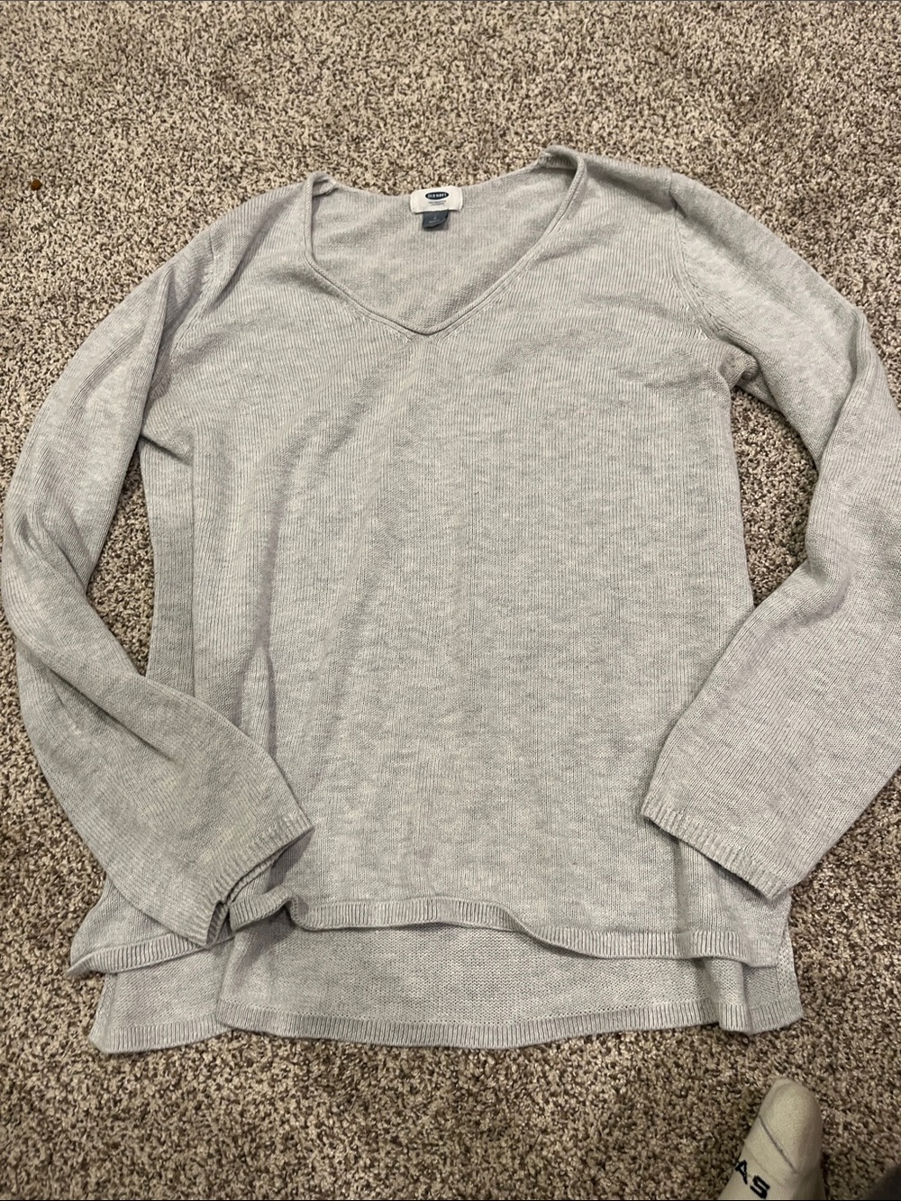 Old Navy Light Gray V-Neck Pullover Sweater
